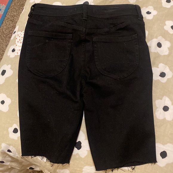 Free people long shorts 🩳 in black. - Picture 3 of 7